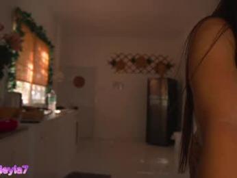 leyla_ly webcam model stream image