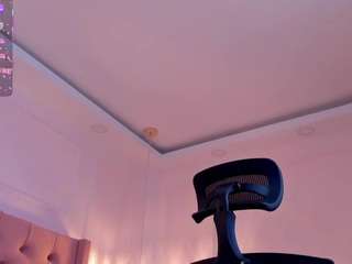 miia-schwarz webcam model stream image
