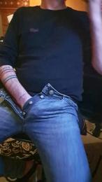 Ale_lick89 webcam model stream image