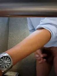 ikeike-kun webcam stripchat model stream image