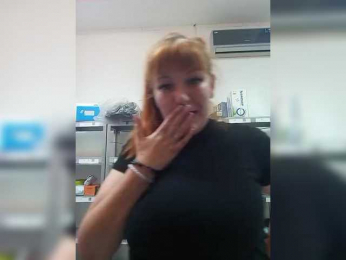 MiaLovely webcam model stream image