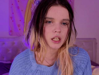 HannaCristal webcam model stream image