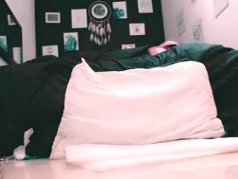 vallery_doll webcam model stream image