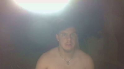 LoulouTop1 webcam model stream image