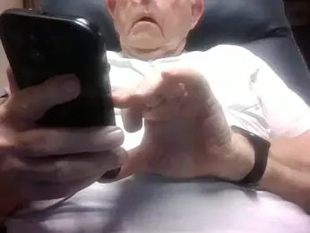 bootlegmanz webcam stripchat model stream image