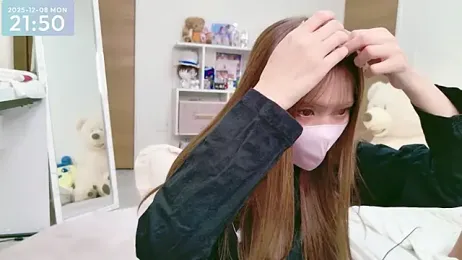 -SHINON- webcam stripchat model stream image