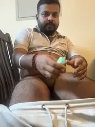 HonedGrub webcam model stream image