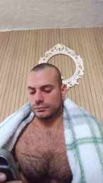 Viki84 webcam model stream image