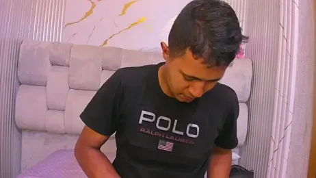 Missionary_cople webcam model stream image