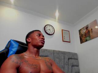 Deon Jhonson webcam model stream image