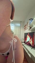 Redheaddol22 webcam model stream image