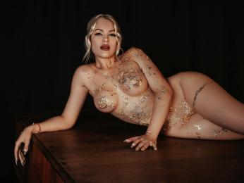 LeanaVey webcam model stream image