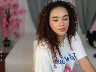 tinataylore webcam model stream image