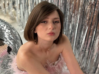 ShelySky webcam model stream image