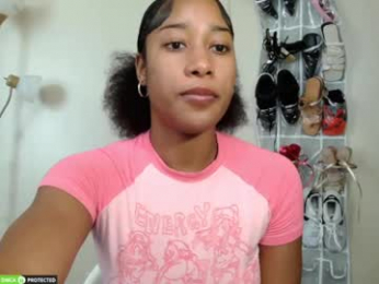 gyalxoxo webcam model stream image