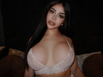 TracieMillion webcam model stream image