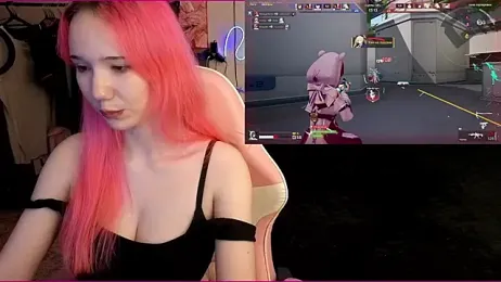 Maya_Viola webcam model stream image