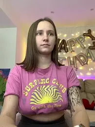 HotCaramellsTV webcam model stream image
