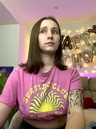 HotCaramellsTV webcam model stream image