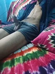Lunerleo webcam model stream image