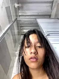 FerneyManti webcam model stream image