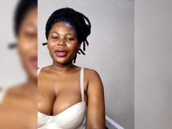 Shee123 webcam model stream image