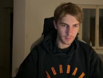 melodicass webcam model stream image