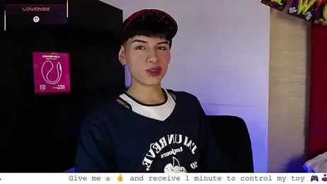 Ezra_Storm webcam model stream image