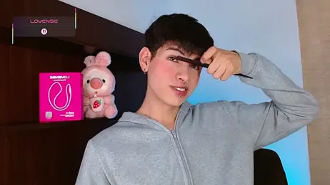 Ezra_Storm webcam model stream image