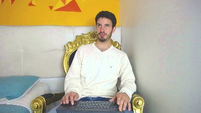LiamLuxe webcam model stream image