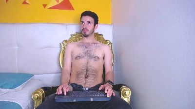 LiamLuxe webcam model stream image