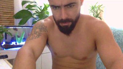 DanWolfMan webcam model stream image