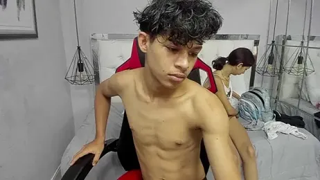 leslieanddrako webcam model stream image
