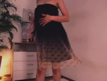 misslullu webcam model stream image