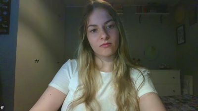 Rosie_June webcam model stream image