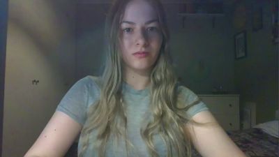 Rosie_June webcam model stream image