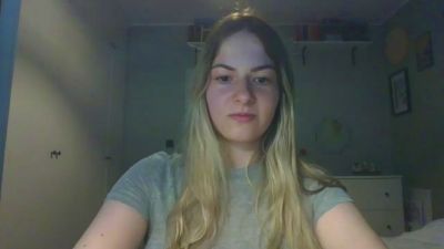 Rosie_June webcam model stream image
