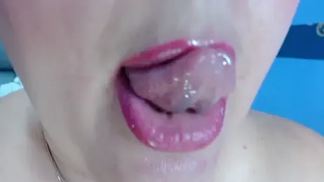 Kerly_Doll webcam model stream image