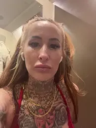 Black_sweet_Rose webcam model stream image