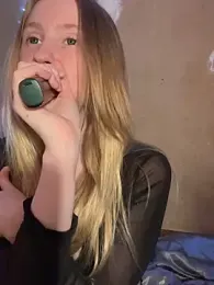 saint_cat25 webcam model stream image