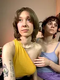 Jitoon_Exe webcam model stream image