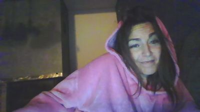 ElleestOuu webcam model stream image