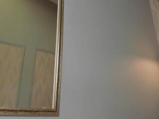 Mia Sinner webcam model stream image