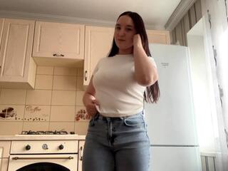 Layla Band webcam model stream image