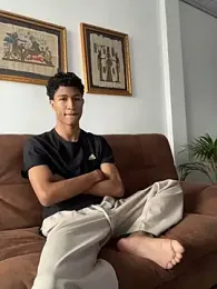 Masterikee webcam stripchat model stream image