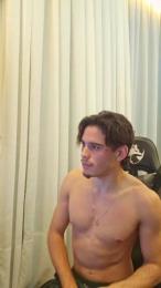 Vinyyan webcam cam4 model stream image