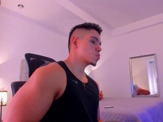 Chirs Morgan webcam model stream image