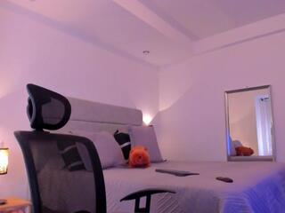 Chirs Morgan webcam model stream image