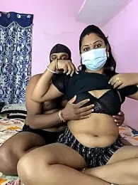 Lovlycouple1 webcam model stream image
