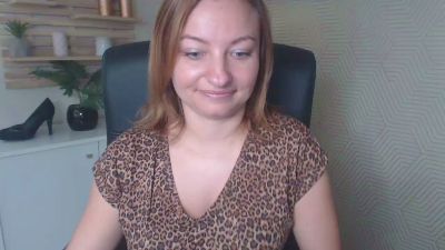 1Angela39 webcam model stream image